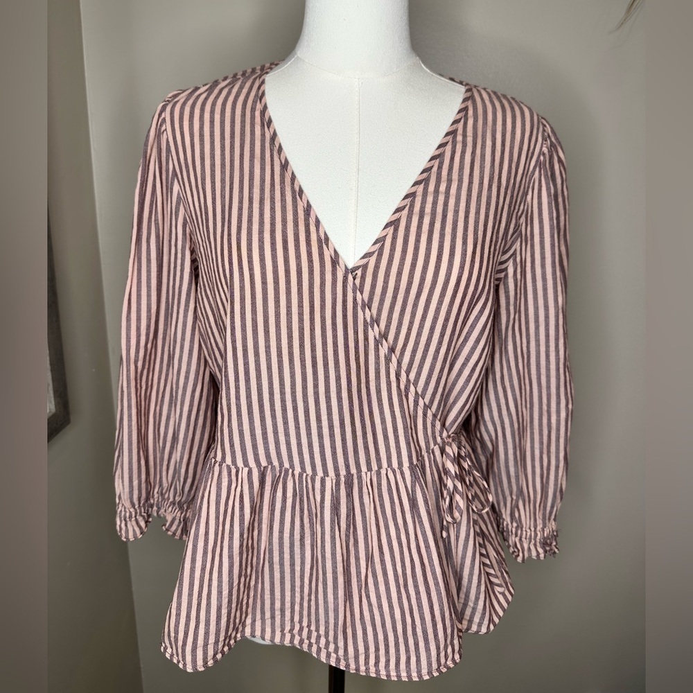 Madewell Puff-Sleeve Peplum Faux Wrap Top | Size S